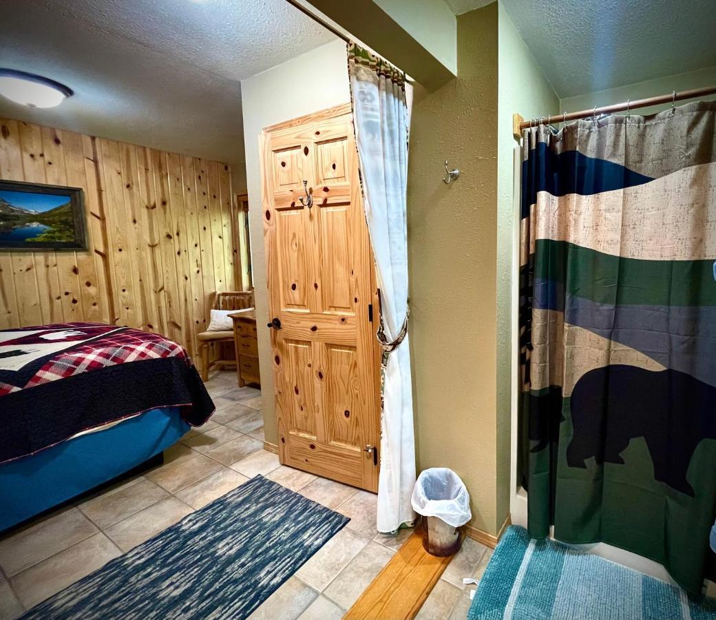 Moss Mountain Inn Columbia Falls Buitenkant foto